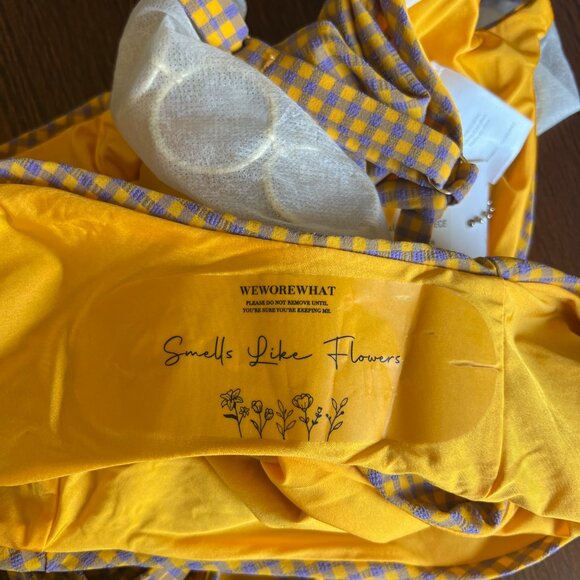 NWT WeWoreWhat Danielle 3.0 One-Piece Swimsuit | Belted Seersucker | Size L - Picture 9 of 9